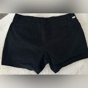 Magellan woman’s black shorts
